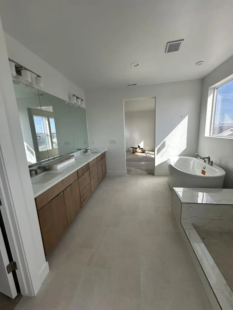 Bathroom 07