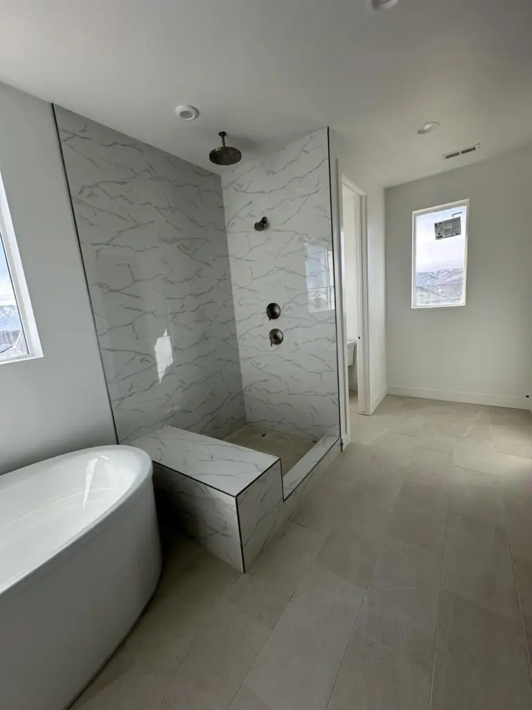 Bathroom and shower 01