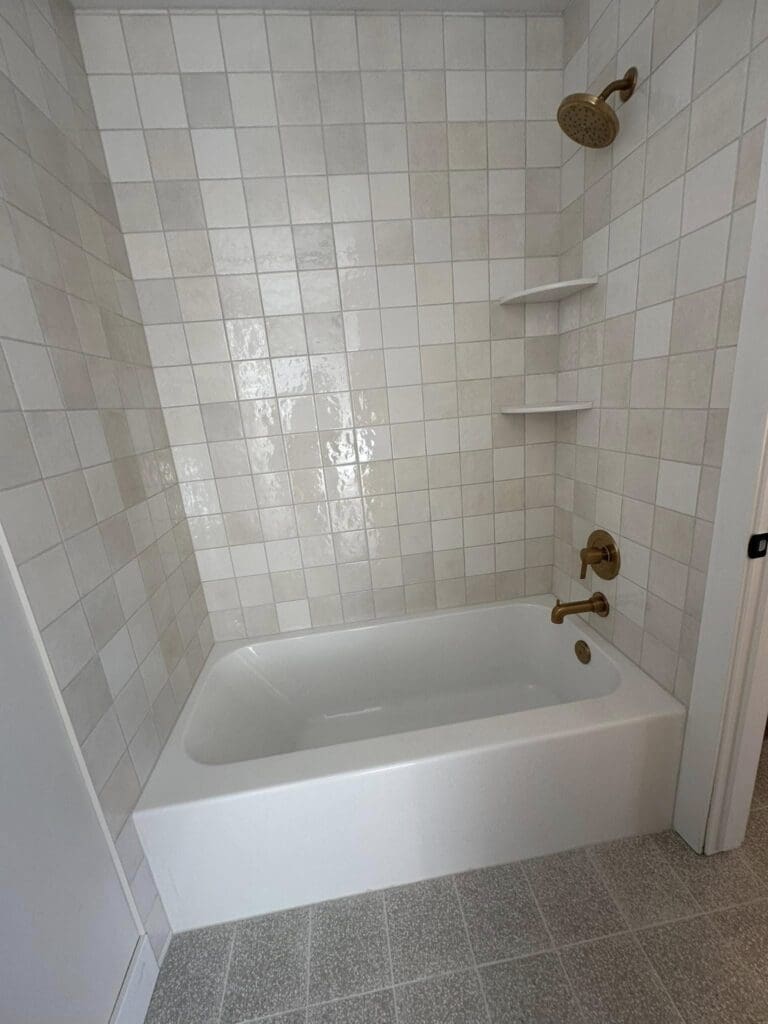 Bathroom 06